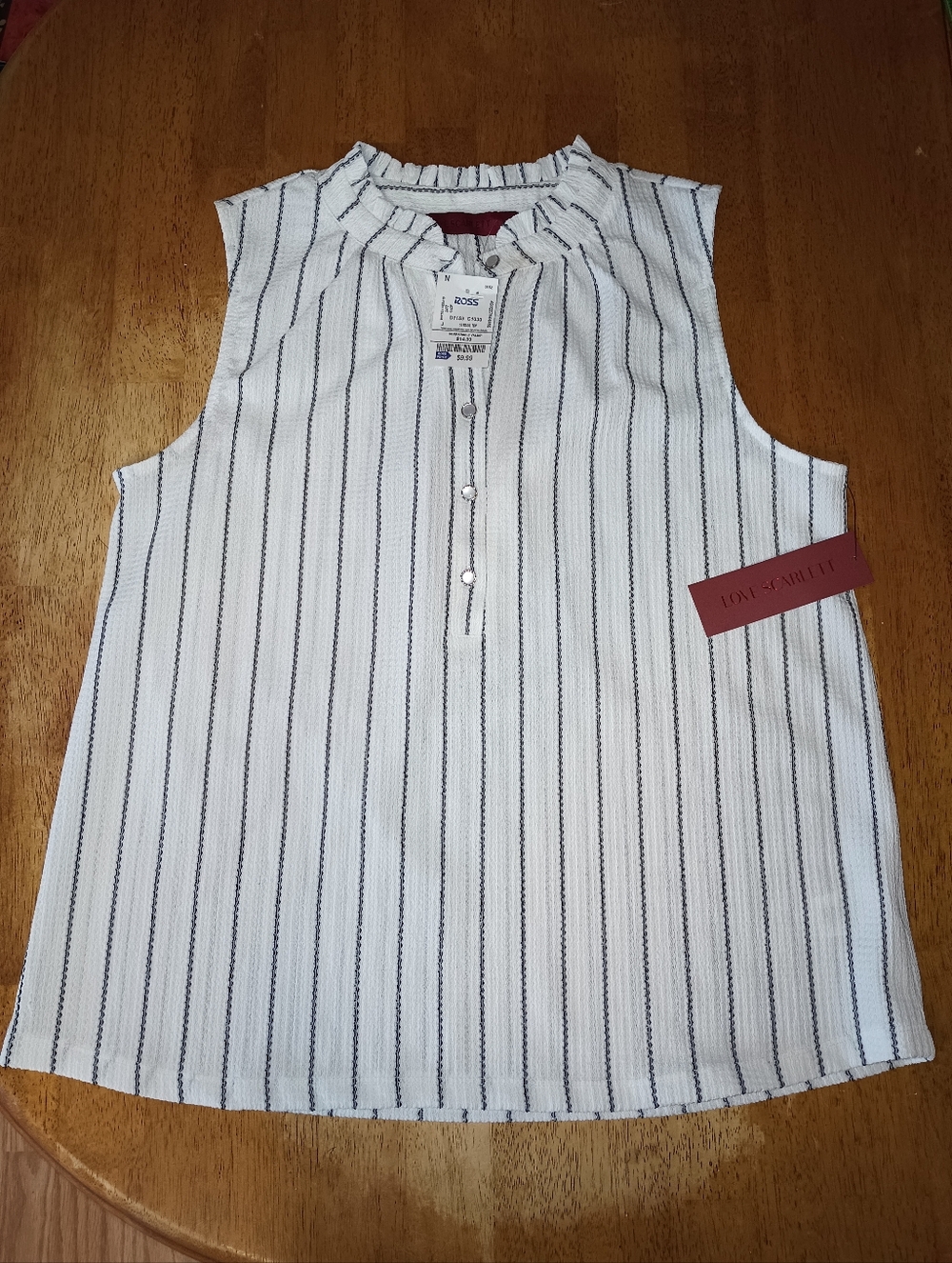 NWT Love Scarlett Brand Top. White W/Black Stripes. Pearl Buttons. Women's L